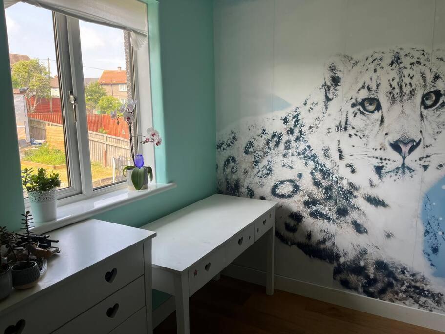 Вилла Bright, Comfy And Peaceful House Инверкитинг Экстерьер фото