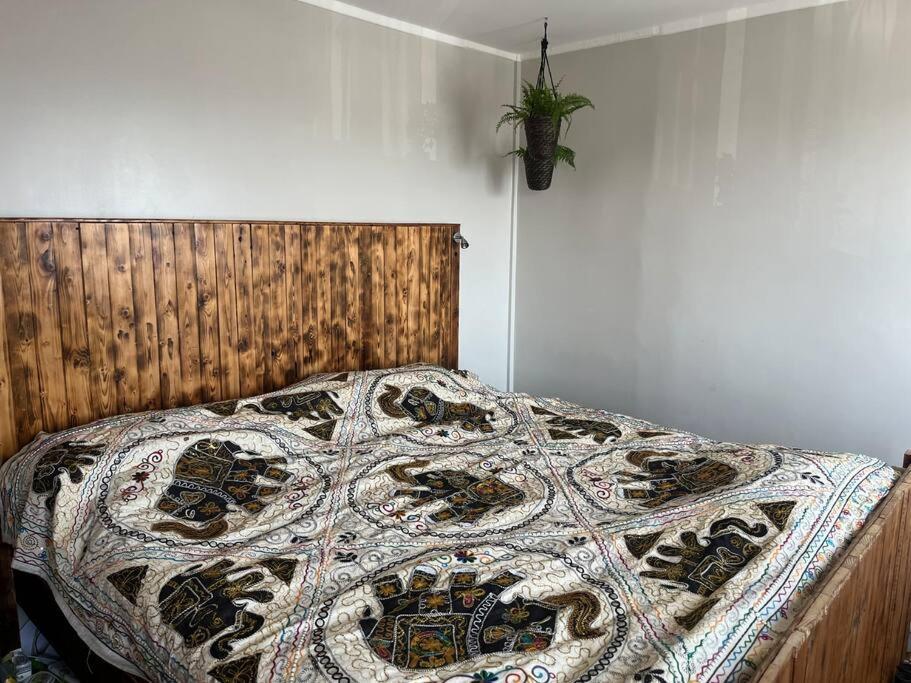 Вилла Bright, Comfy And Peaceful House Инверкитинг Экстерьер фото